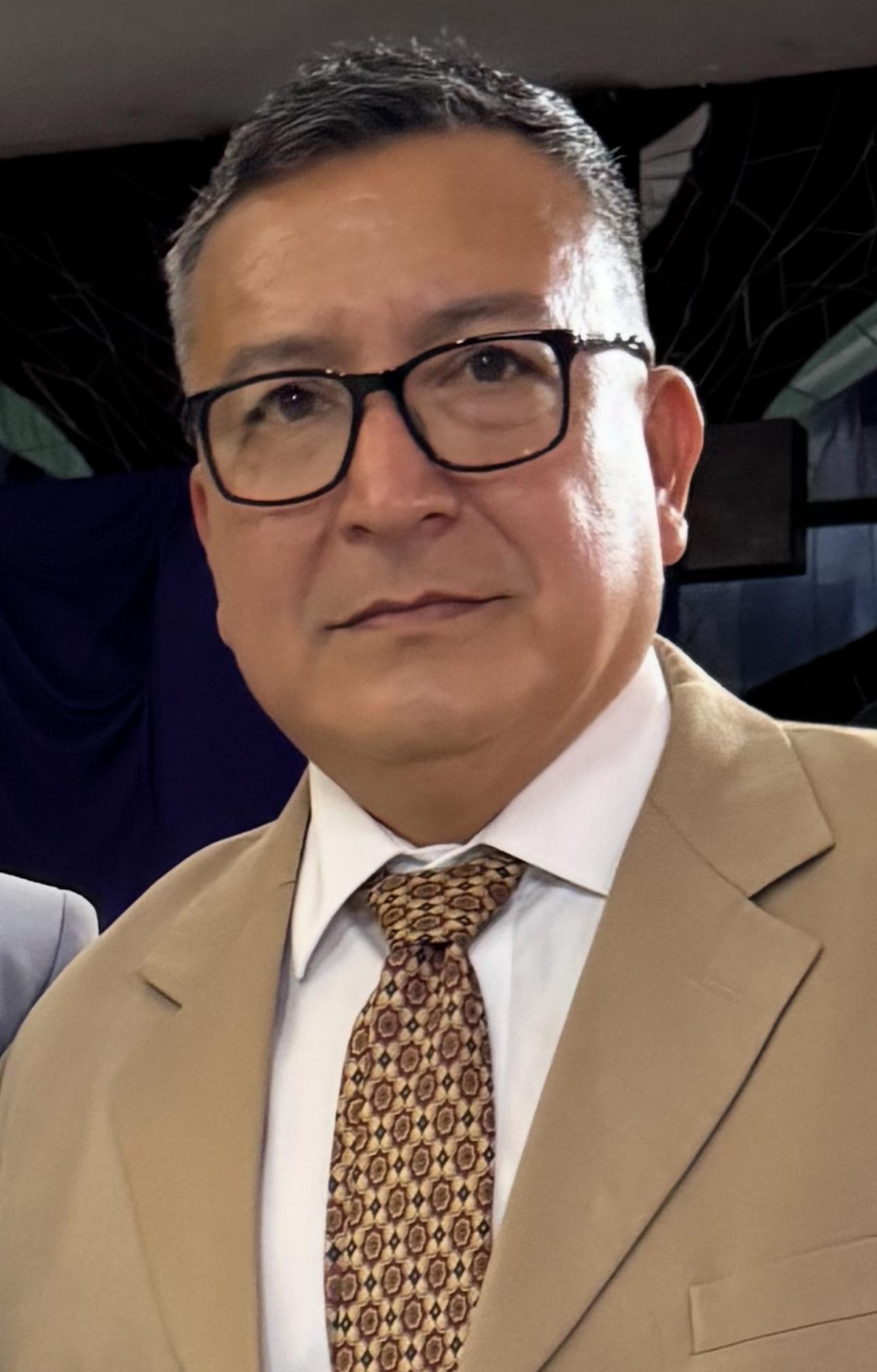 Dr. Julio García