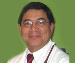 Dr. Roberto Antonio Peña Chang